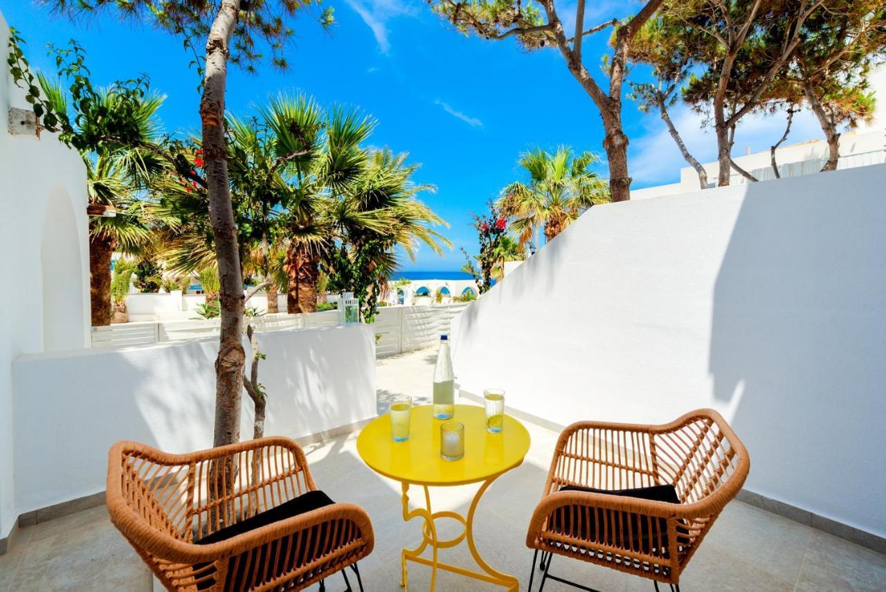 Sigalas Beach Hotel Kamári Extérieur photo