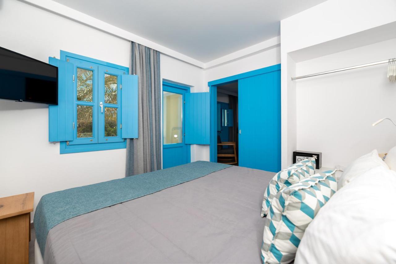 Sigalas Beach Hotel Kamári Extérieur photo