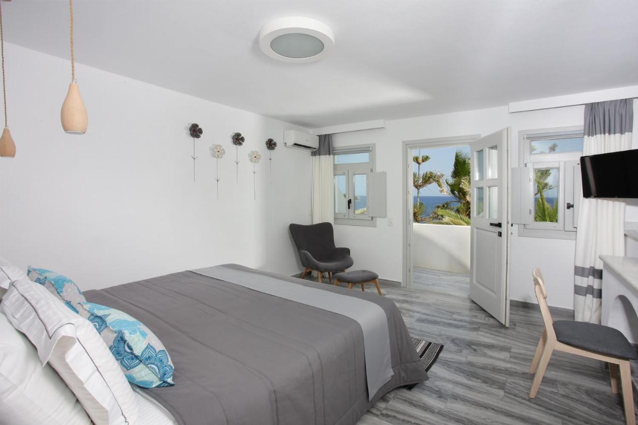 Sigalas Beach Hotel Kamári Extérieur photo