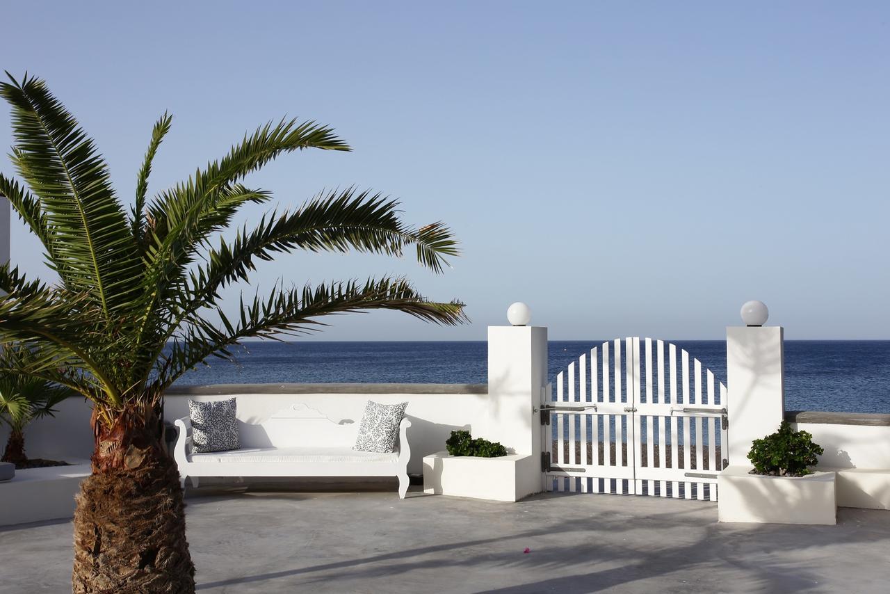 Sigalas Beach Hotel Kamári Extérieur photo